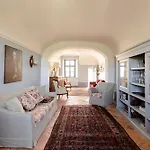 Pampucet, In Monferrato Villa Colcavagno