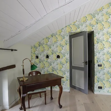 Villa Pampucet, In Monferrato *