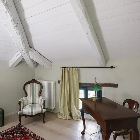 Pampucet, In Monferrato Villa