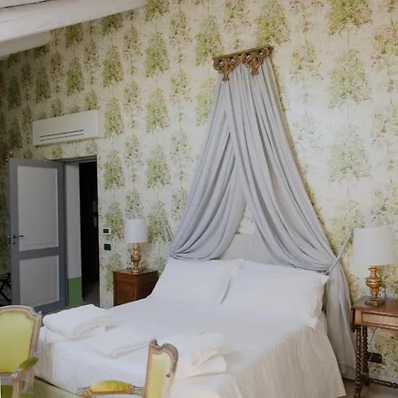 Villa Pampucet, In Monferrato *