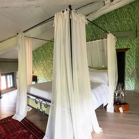 Villa Pampucet, In Monferrato