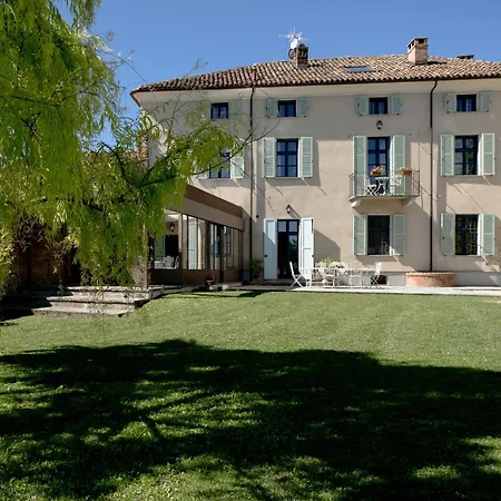 Pampucet, In Monferrato Villa Colcavagno
