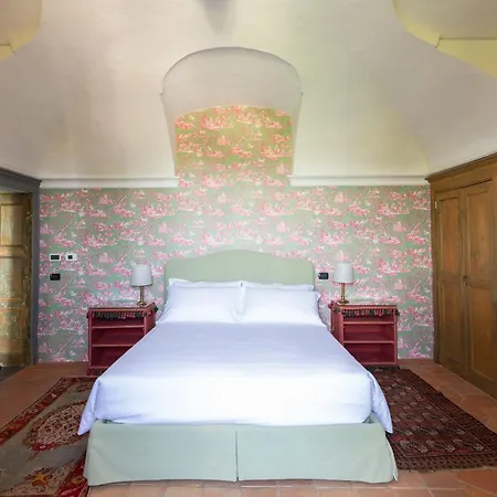 Villa Pampucet, In Monferrato *